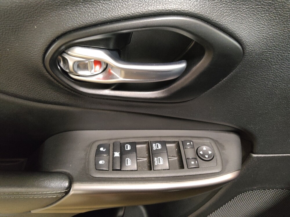 2022 Jeep Cherokee in Fort Worth, TX 76116 - 18087453 27