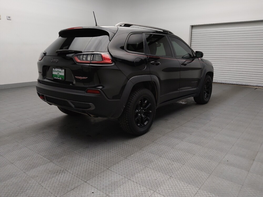 2019 Jeep Cherokee in Fort Worth, TX 76116 - 18087459 9