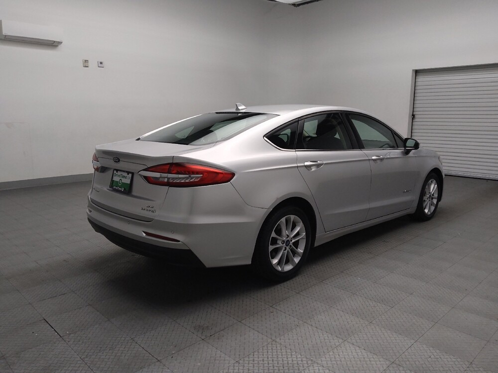 2019 Ford Fusion in Oklahoma City, OK 73139 - 18087461 9