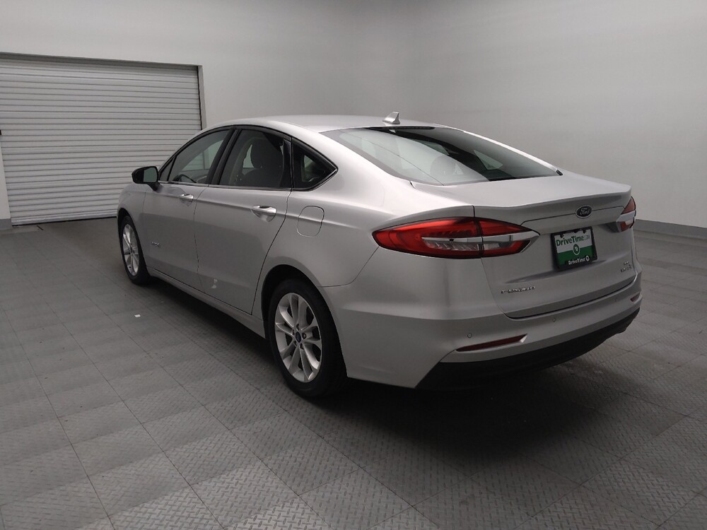 2019 Ford Fusion in Oklahoma City, OK 73139 - 18087461 5