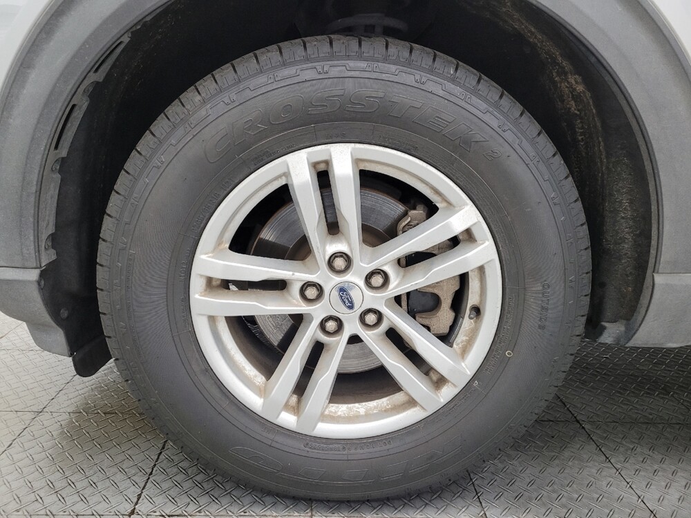 2020 Ford Explorer in Glendale, AZ 85301 - 18087464 31