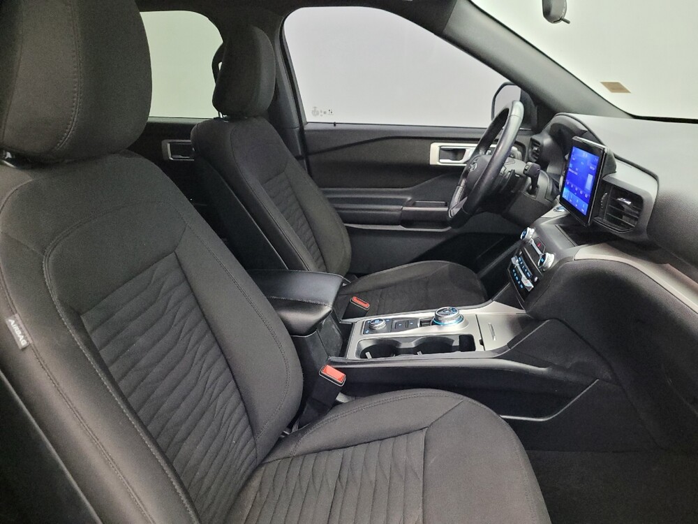 2020 Ford Explorer in Glendale, AZ 85301 - 18087464 21