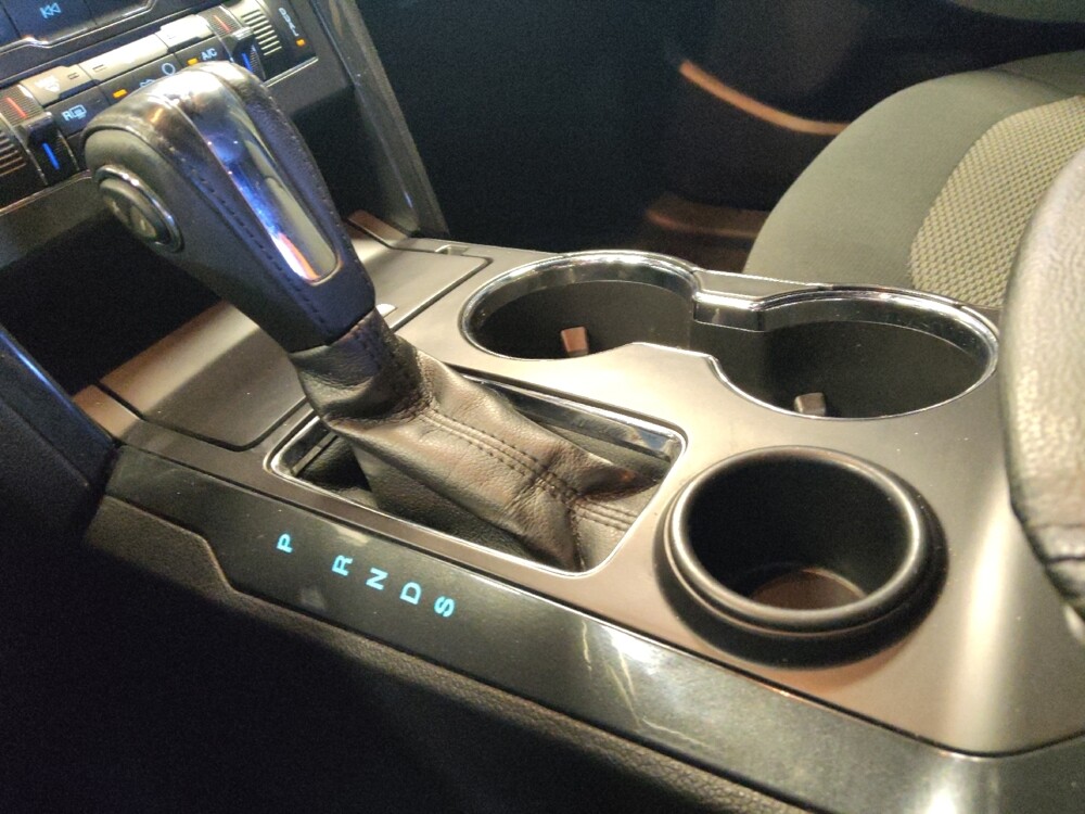 2018 Ford Explorer in Mesa, AZ 85210 - 18087465 26