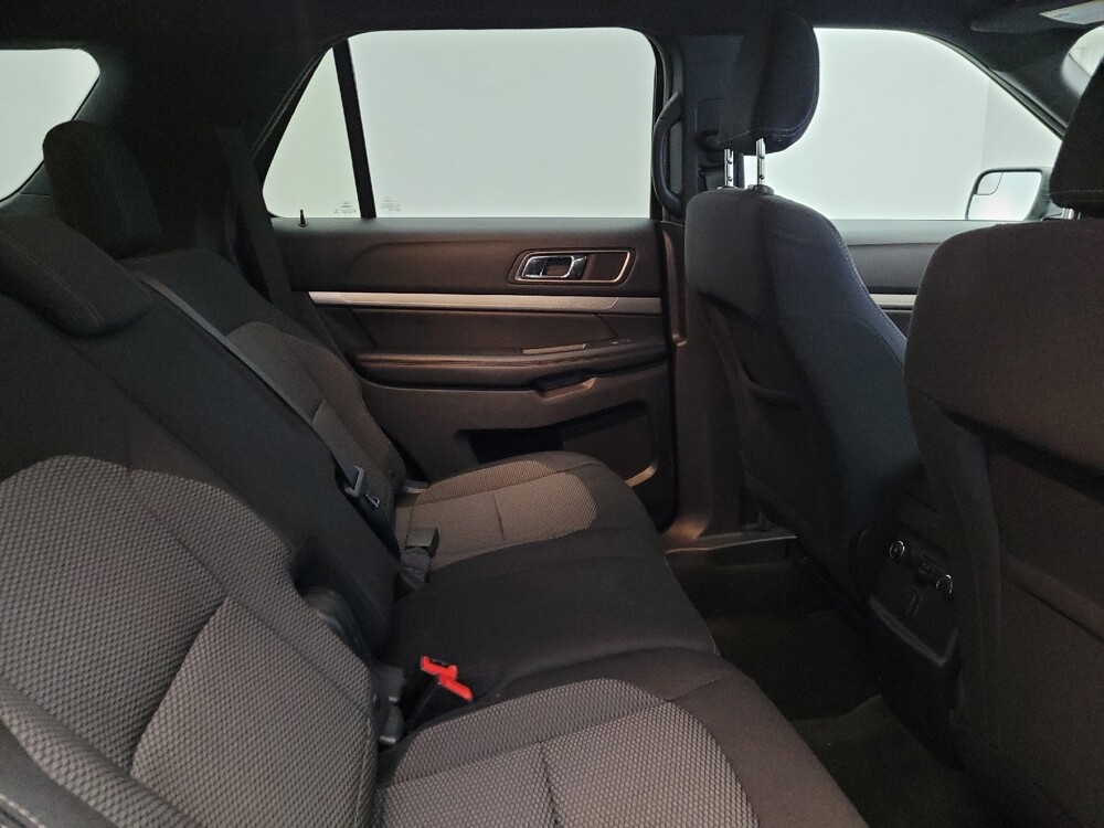 2018 Ford Explorer in Mesa, AZ 85210 - 18087465 19