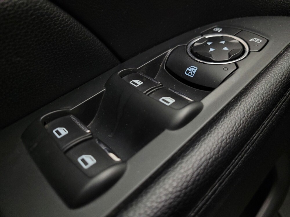 2018 Ford Explorer in Mesa, AZ 85210 - 18087465 27