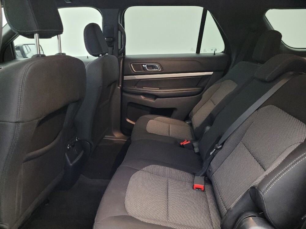 2018 Ford Explorer in Mesa, AZ 85210 - 18087465 18