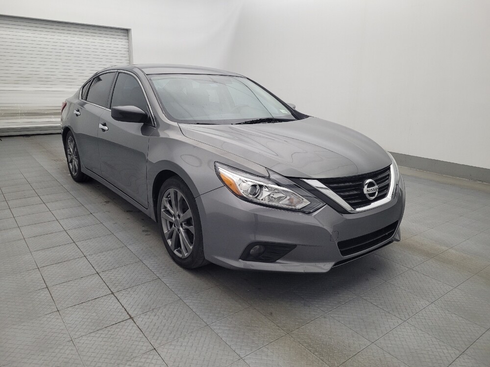 2018 Nissan Altima in Morrow, GA 30260 - 18087472 13