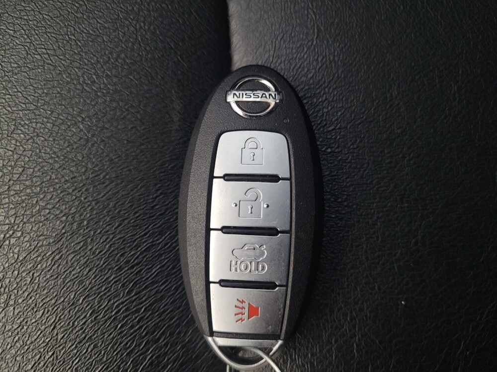 2018 Nissan Altima in Morrow, GA 30260 - 18087472 32