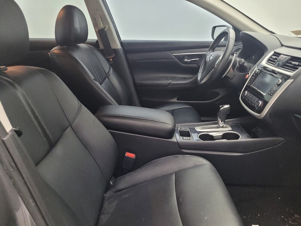 2018 Nissan Altima in Morrow, GA 30260 - 18087472 19