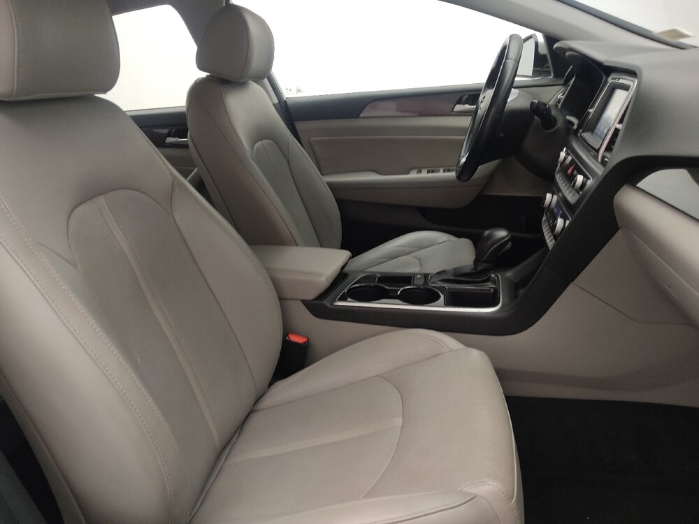 2018 Hyundai Sonata in Mobile, AL 36606 - 18087475 21