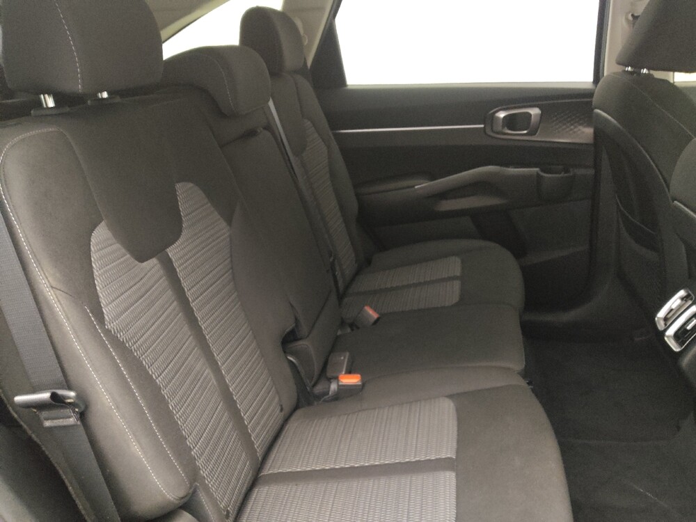2022 Kia Sorento in Gainesville, FL 32609 - 18087477 19