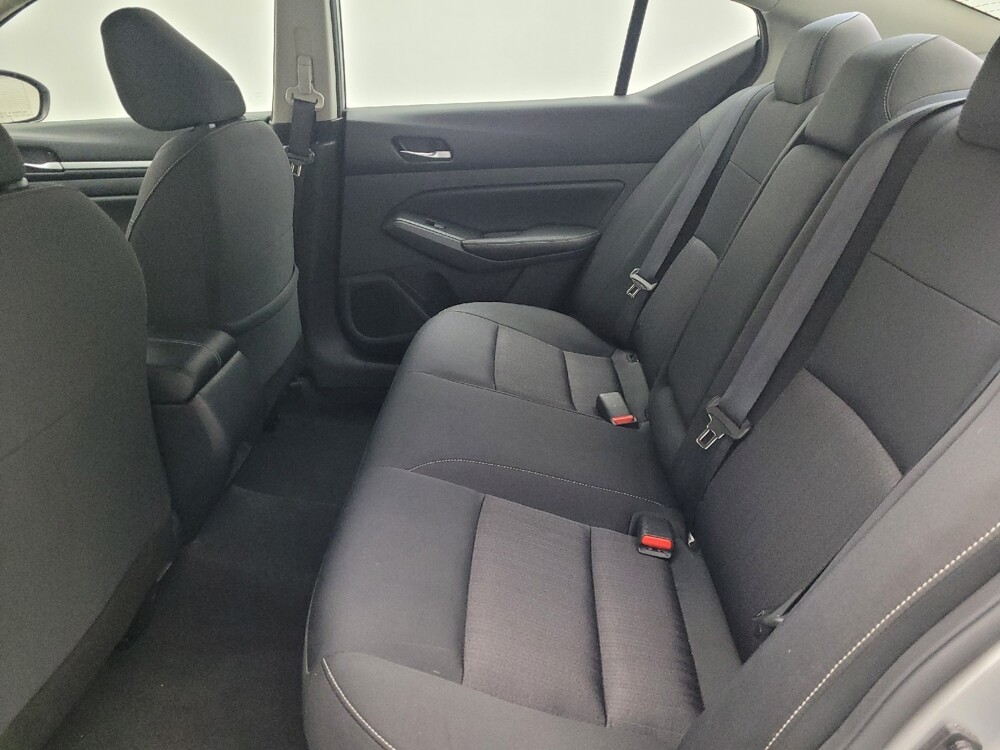 2022 Nissan Altima in Hialeah, FL 33014 - 18087478 18