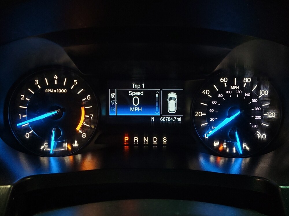 2017 Ford Explorer in Hialeah, FL 33014 - 18087479 23