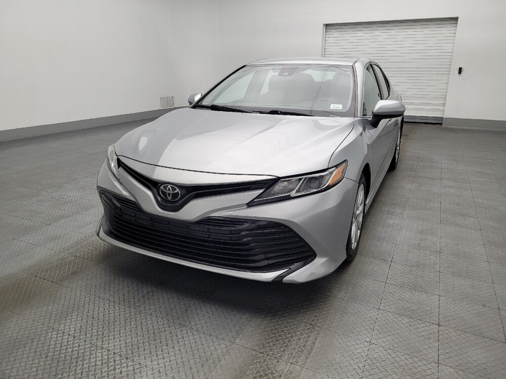 2018 Toyota Camry in Hialeah, FL 33014 - 18087484 15