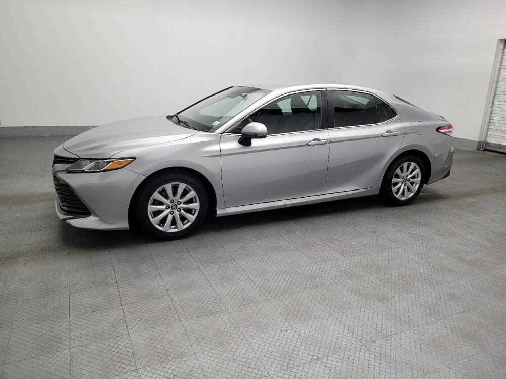 2018 Toyota Camry in Hialeah, FL 33014 - 18087484 2