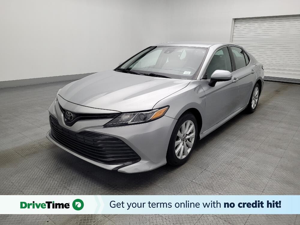 2018 Toyota Camry in Hialeah, FL 33014 - 18087484