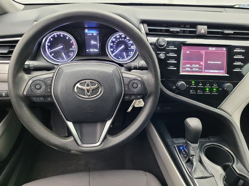 2018 Toyota Camry in Hialeah, FL 33014 - 18087484 22