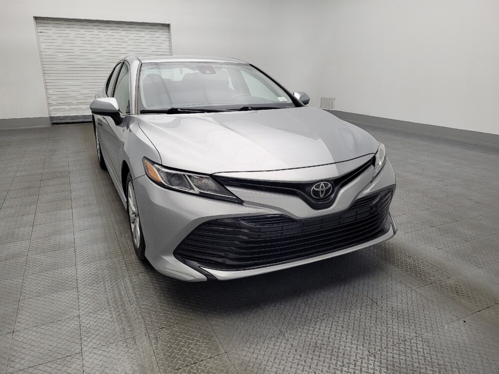 2018 Toyota Camry in Hialeah, FL 33014 - 18087484 14