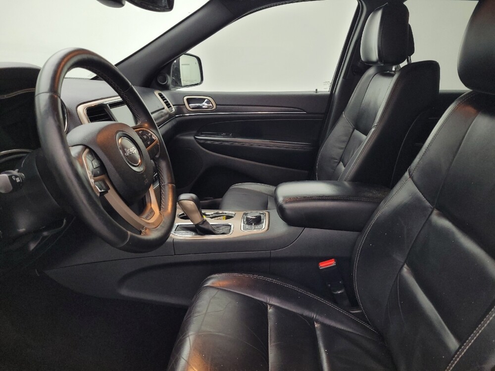 2017 Jeep Grand Cherokee in Raleigh, NC 27604 - 18087489 17