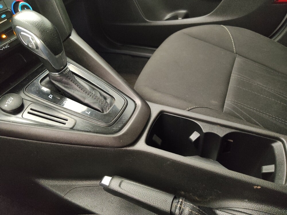 2018 Ford Focus in Houston, TX 77034 - 18087496 26