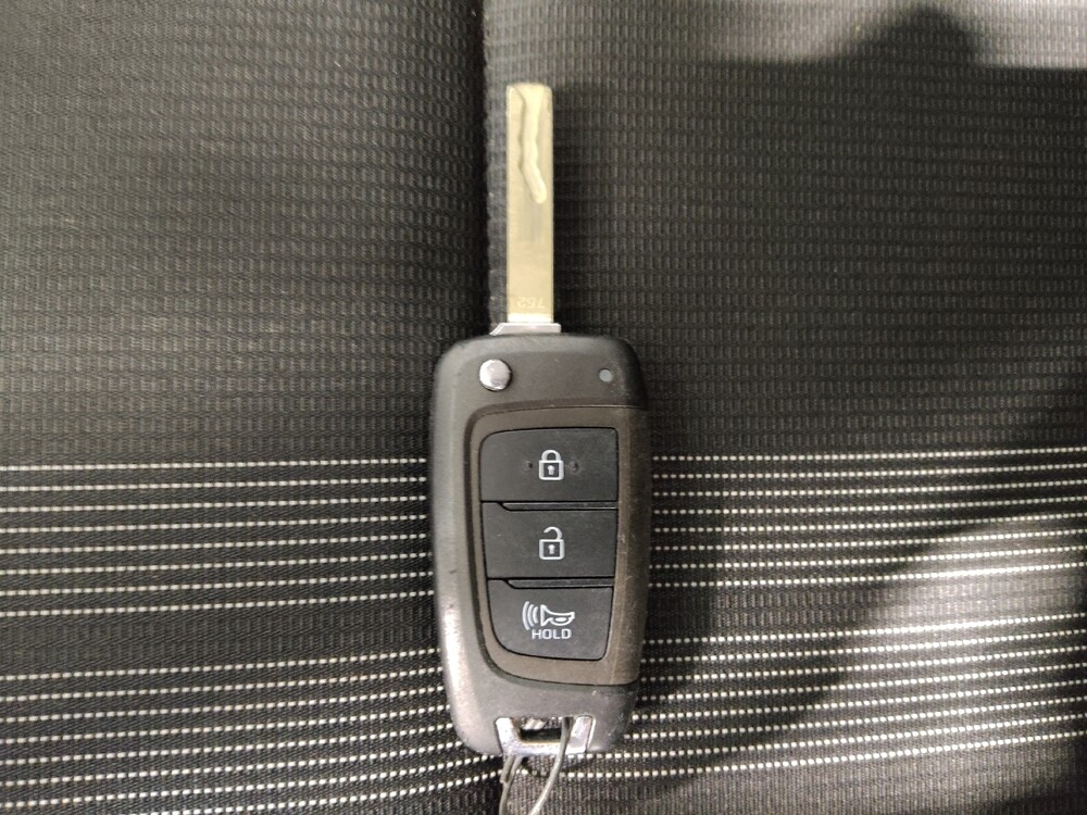 2022 Hyundai Venue in Columbus, OH 43228 - 18087497 32