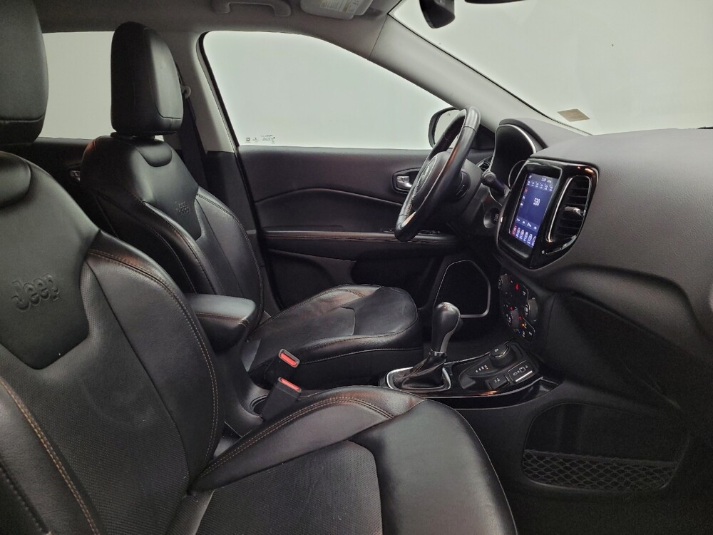 2018 Jeep Compass in Louisville, KY 40258 - 18087502 21