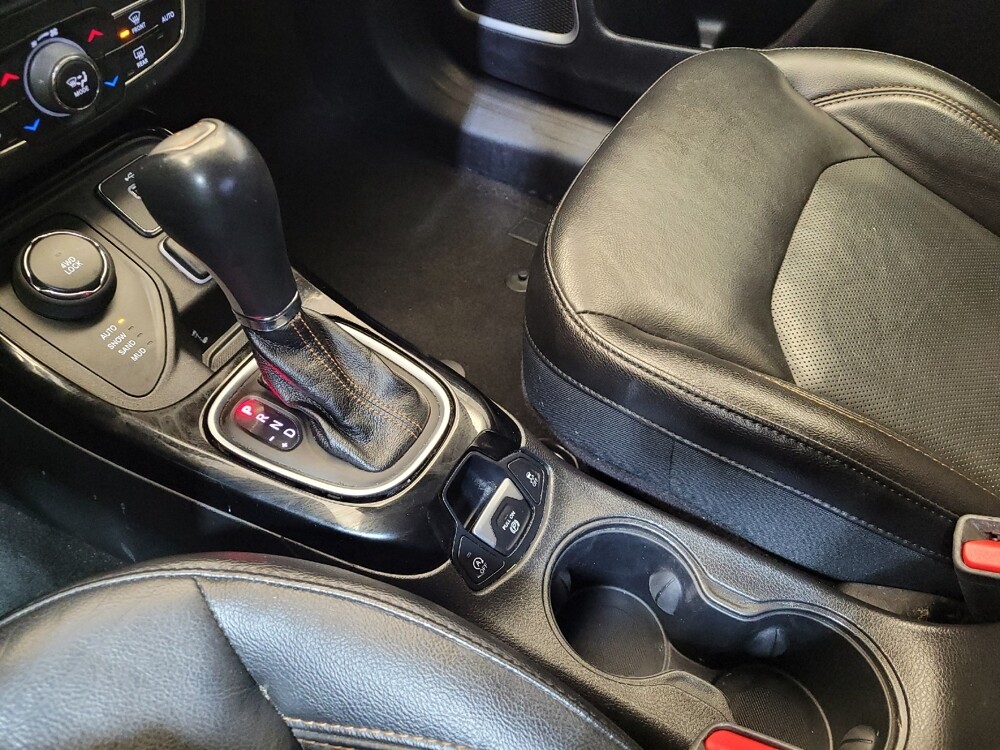 2018 Jeep Compass in Louisville, KY 40258 - 18087502 26