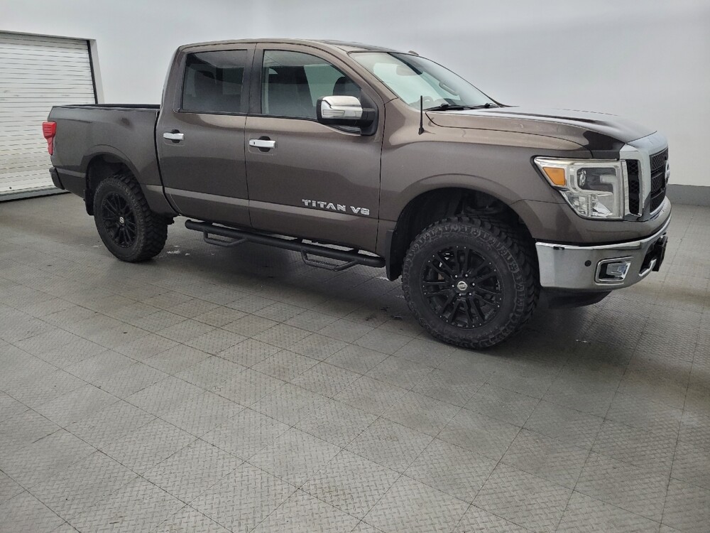 2018 Nissan Titan in Owings Mills, MD 21117 - 18087506 11