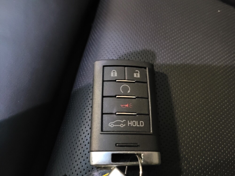 2013 Cadillac XTS in Pittsburgh, PA 15236 - 18087509 32