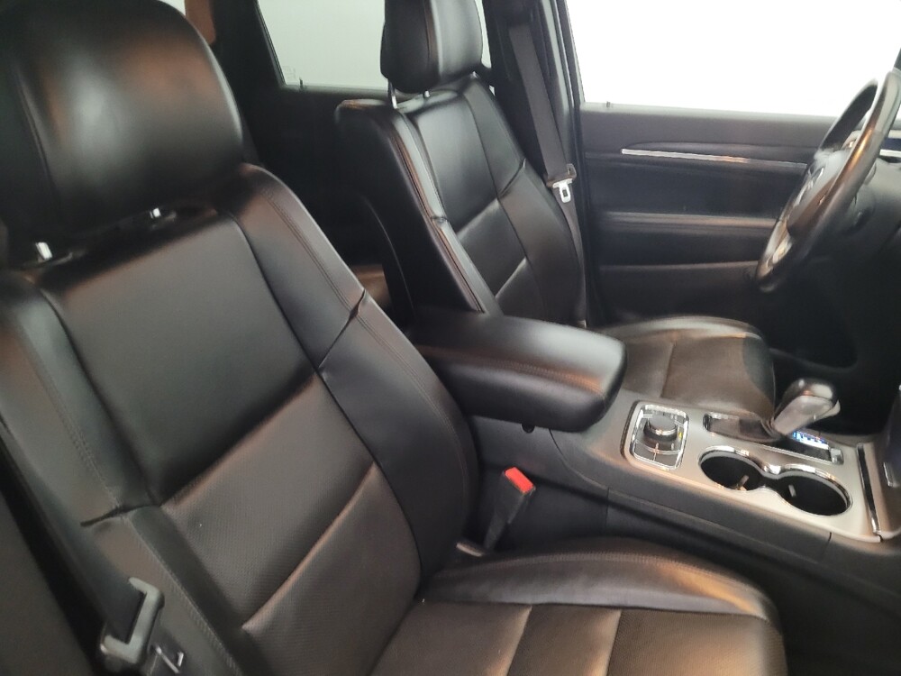 2020 Jeep Grand Cherokee in Allentown, PA 18103 - 18087512 21