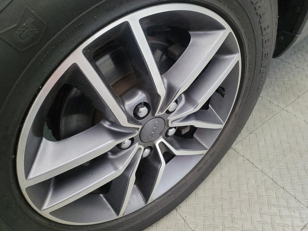 2020 Jeep Grand Cherokee in Allentown, PA 18103 - 18087514 31