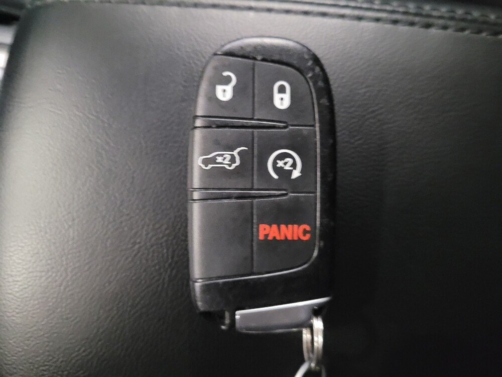 2020 Jeep Grand Cherokee in Allentown, PA 18103 - 18087514 32