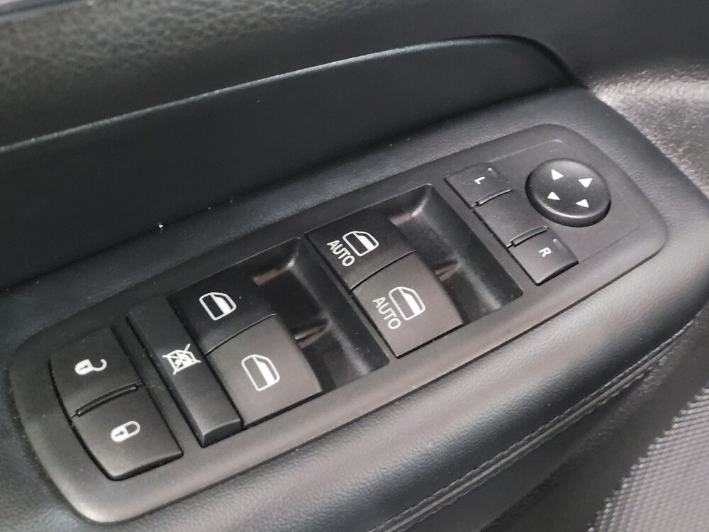 2020 Jeep Grand Cherokee in Allentown, PA 18103 - 18087514 27