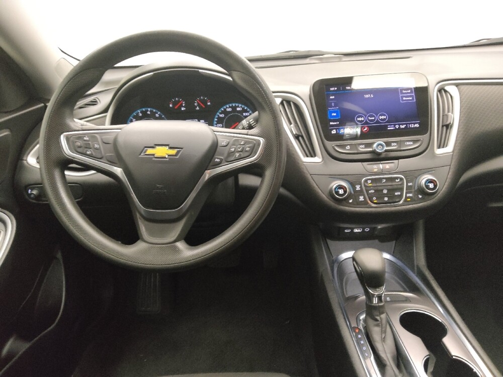 2022 Chevrolet Malibu in Peoria, IL 61615 - 18087517 22