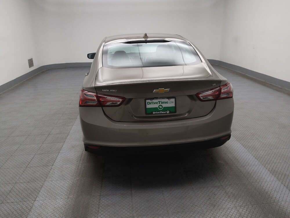 2022 Chevrolet Malibu in Peoria, IL 61615 - 18087517 6