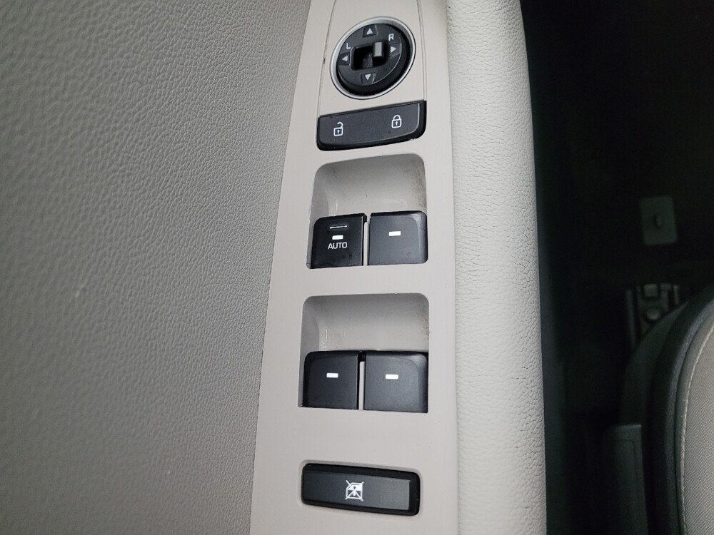 2019 Hyundai Sonata in Peoria, IL 61615 - 18087518 27