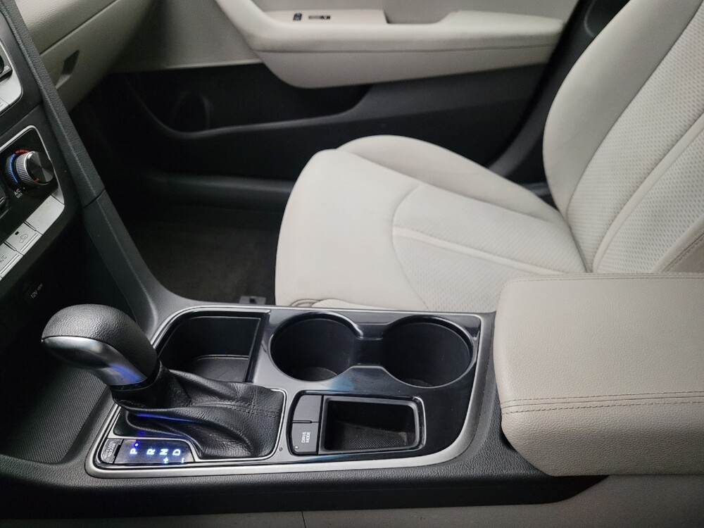 2019 Hyundai Sonata in Peoria, IL 61615 - 18087518 26