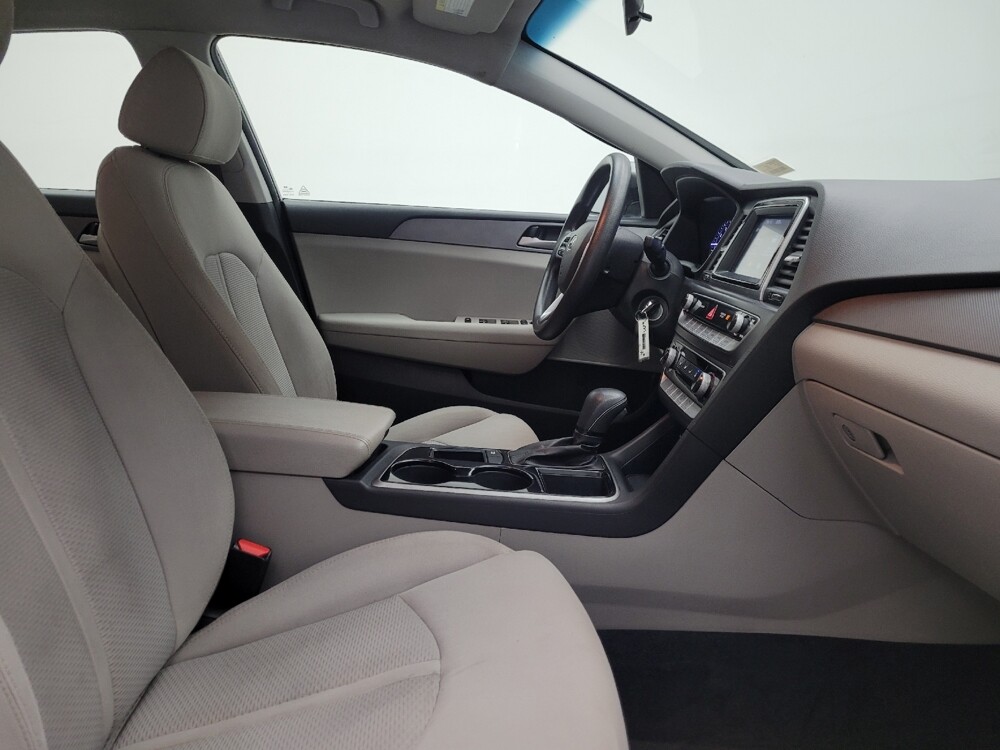 2019 Hyundai Sonata in Peoria, IL 61615 - 18087518 21