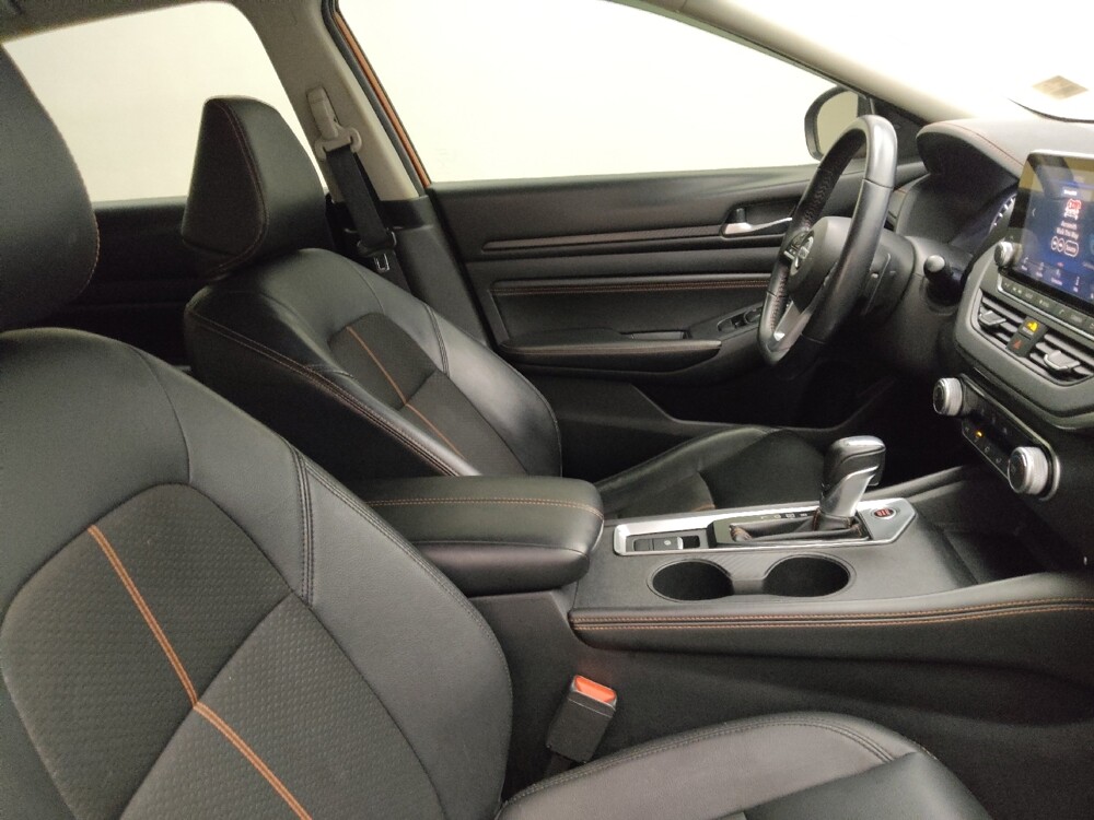 2020 Nissan Altima in Peoria, IL 61615 - 18087519 21