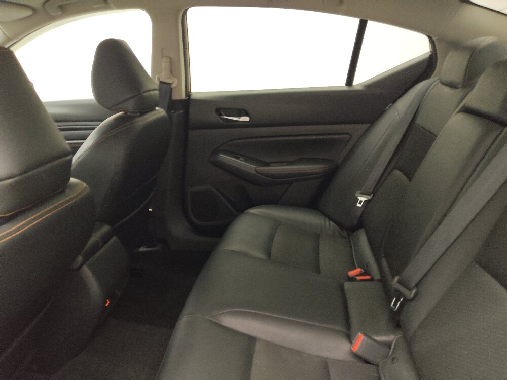 2020 Nissan Altima in Peoria, IL 61615 - 18087519 18