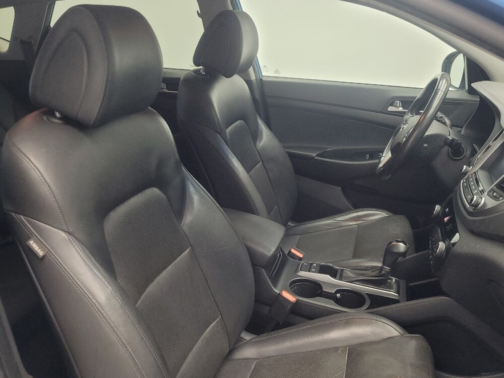 2016 Hyundai Tucson in Indianapolis, IN 46219 - 18087525 21