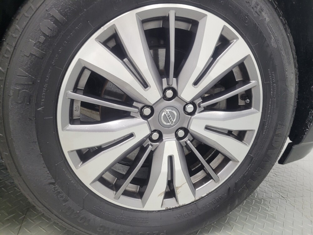 2020 Nissan Pathfinder in Indianapolis, IN 46219 - 18087527 31