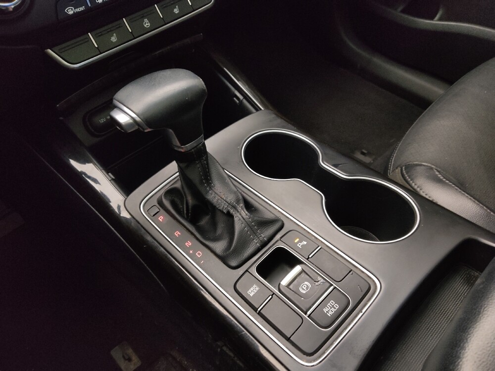 2019 Kia Sorento in Springfield, MO 65807 - 18087533 26