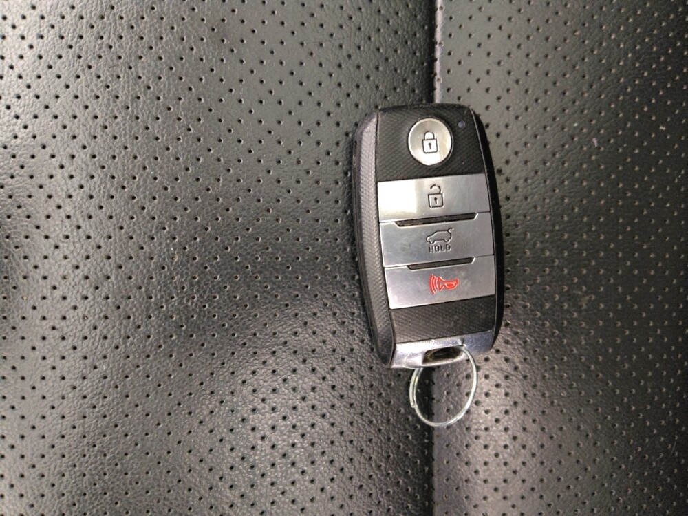 2019 Kia Sorento in Springfield, MO 65807 - 18087533 32