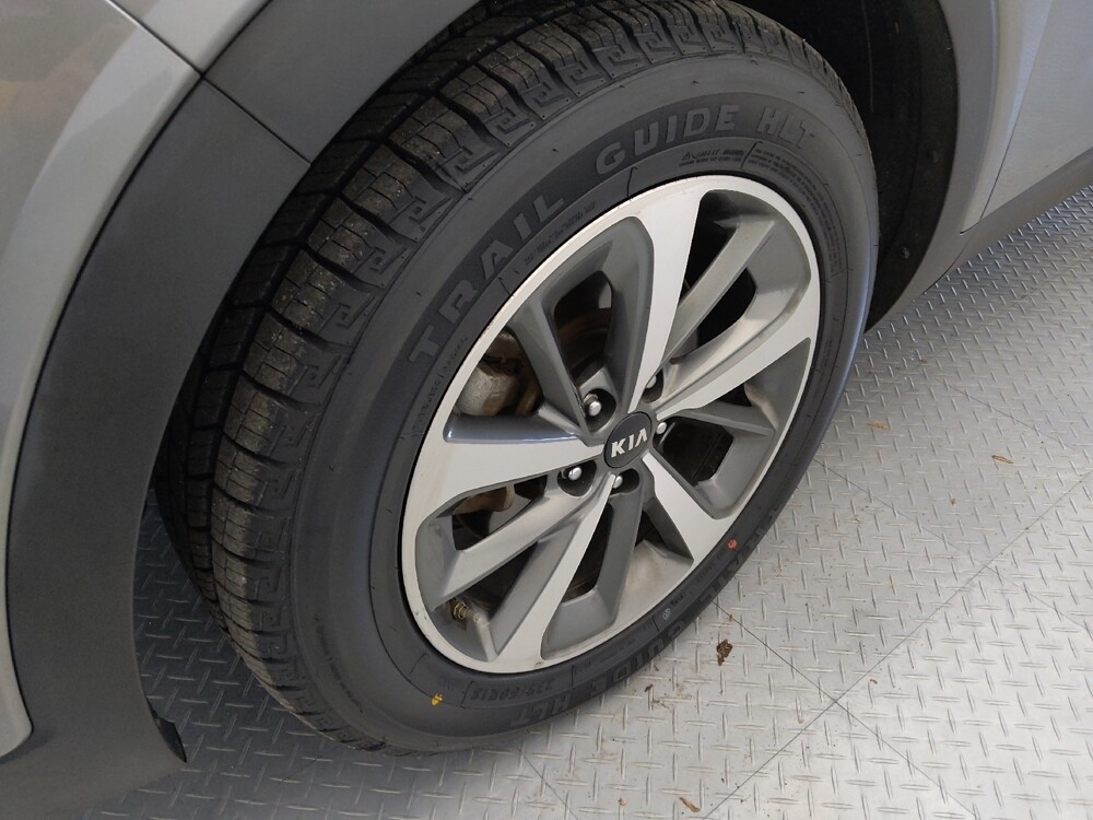 2019 Kia Sorento in Springfield, MO 65807 - 18087533 31