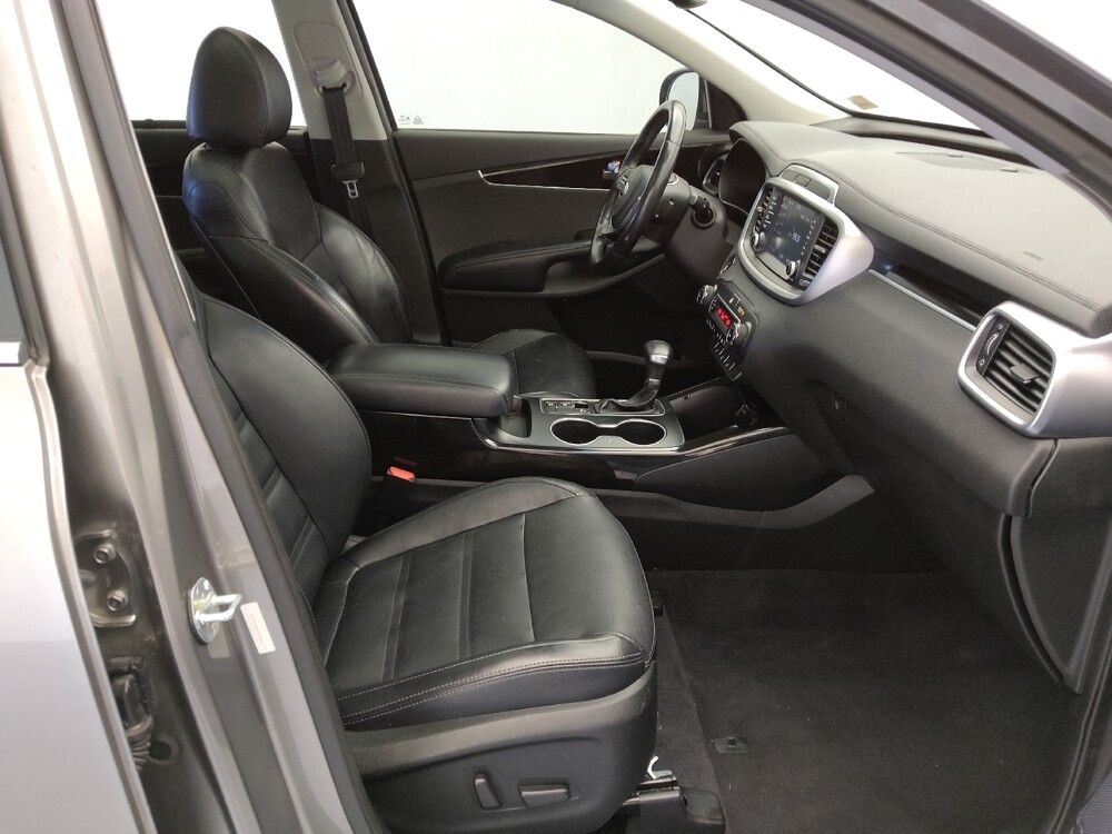 2019 Kia Sorento in Springfield, MO 65807 - 18087533 21