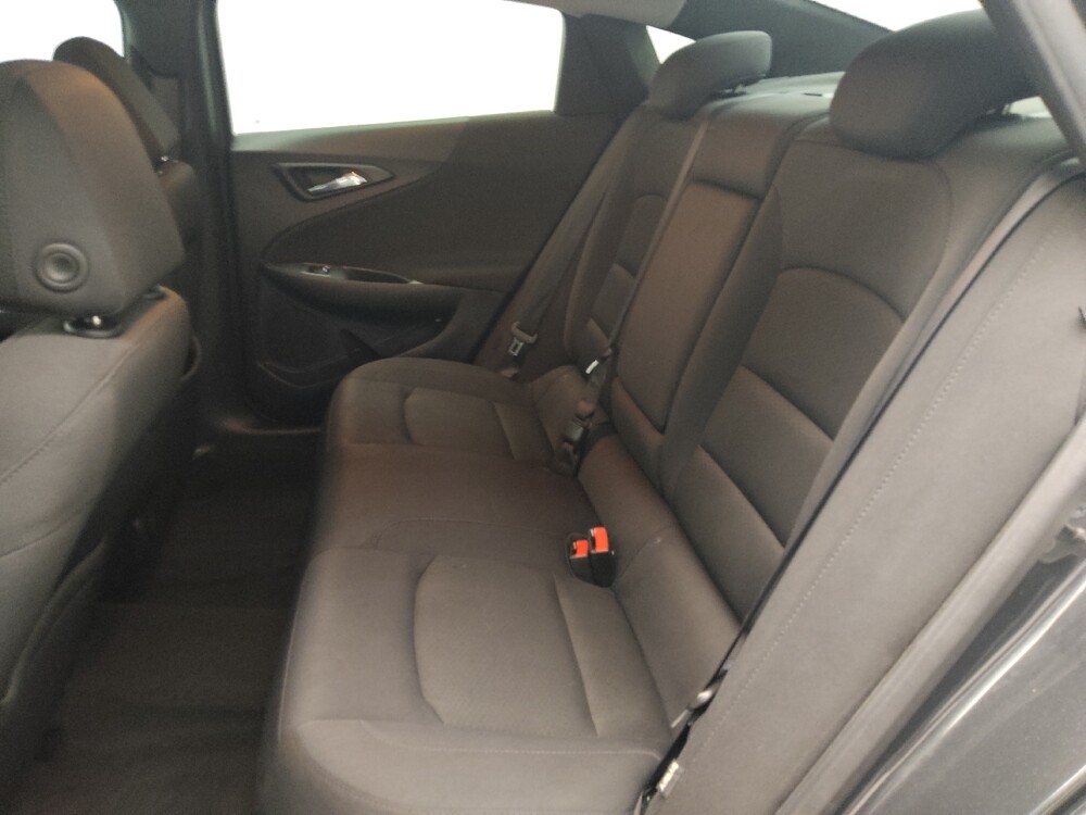 2018 Chevrolet Malibu in Augusta, GA 30907 - 18087536 18