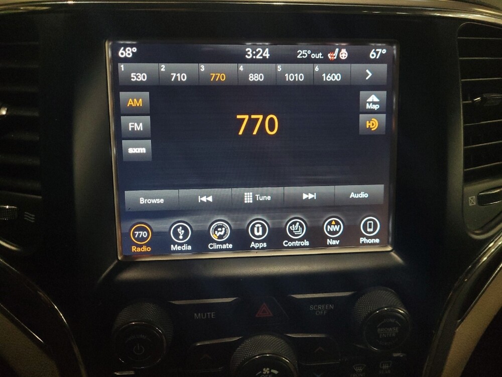 2018 Jeep Grand Cherokee in Allentown, PA 18103 - 18087541 25