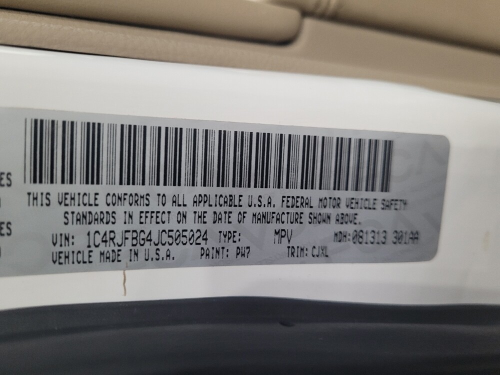 2018 Jeep Grand Cherokee in Allentown, PA 18103 - 18087541 33