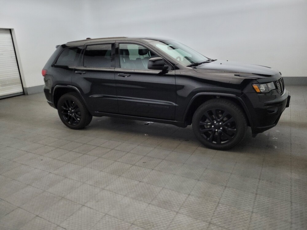 2019 Jeep Grand Cherokee in Allentown, PA 18103 - 18087549 11